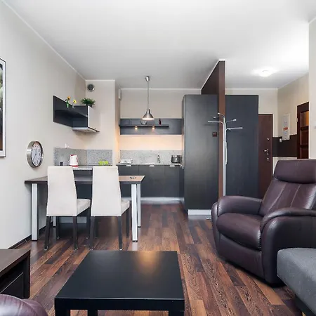 Inowroclawska 17 Platinum By Renters Apartmán *