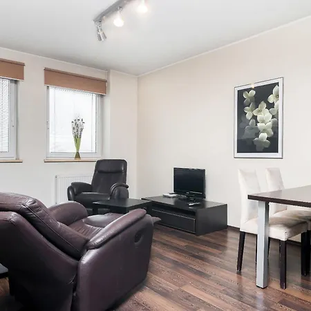 Inowroclawska 17 Platinum By Renters Apartmán Vratislav